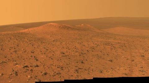 The Wdowiak Ridge on Mars as seen by NASA’s Mars Exploration Rover Opportunity. NASA/JPL-Caltech/Cornell Univ./Arizona State Univ. 