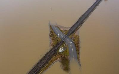Image of flooded roads