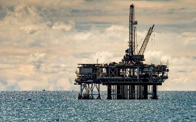 An oil rig in the ocean