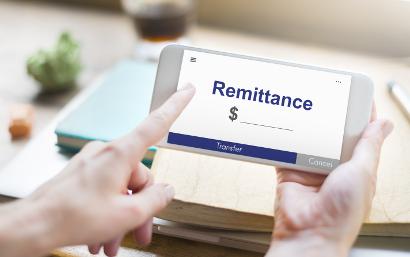 Shutterstock-522344509 Online money transfer concept