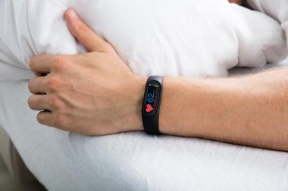 Shutterstock-561911908 Activity tracker
